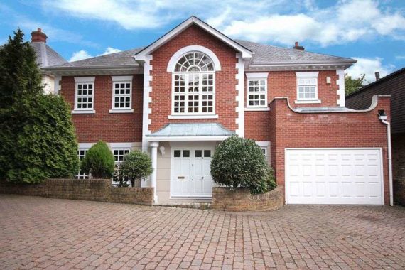 5 Bedroom Detached